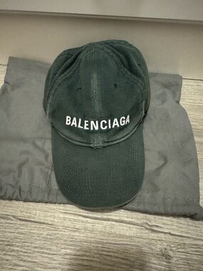 Balenciaga grey  Embroidered Logo Baseball Cap